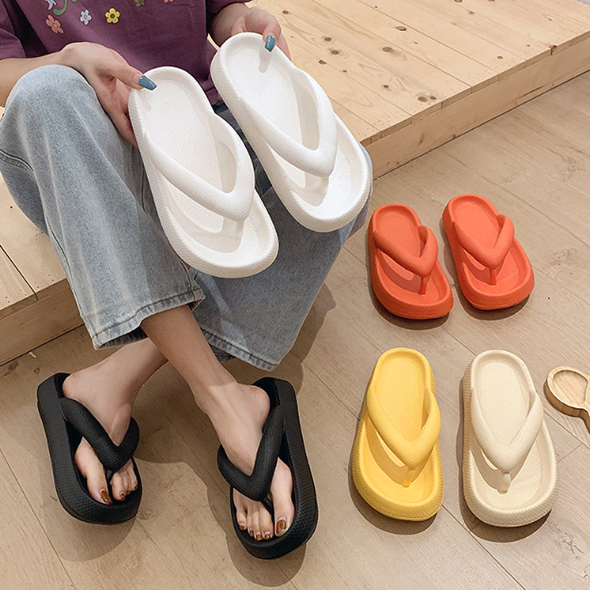 Khurith Slipper