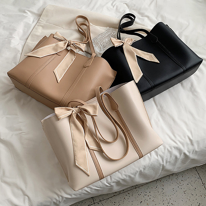 Rihaben Tote Bag
