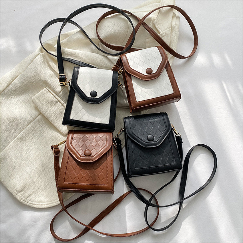Nadavy Sling Bag