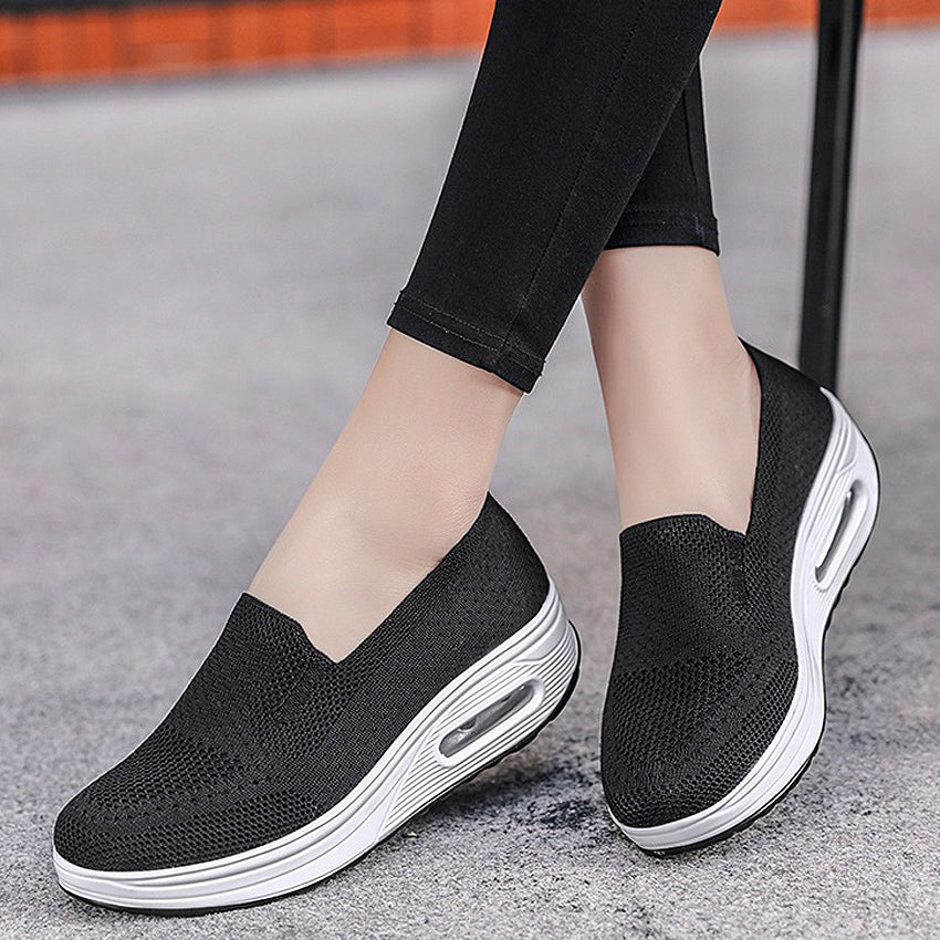 Caliara Sneaker