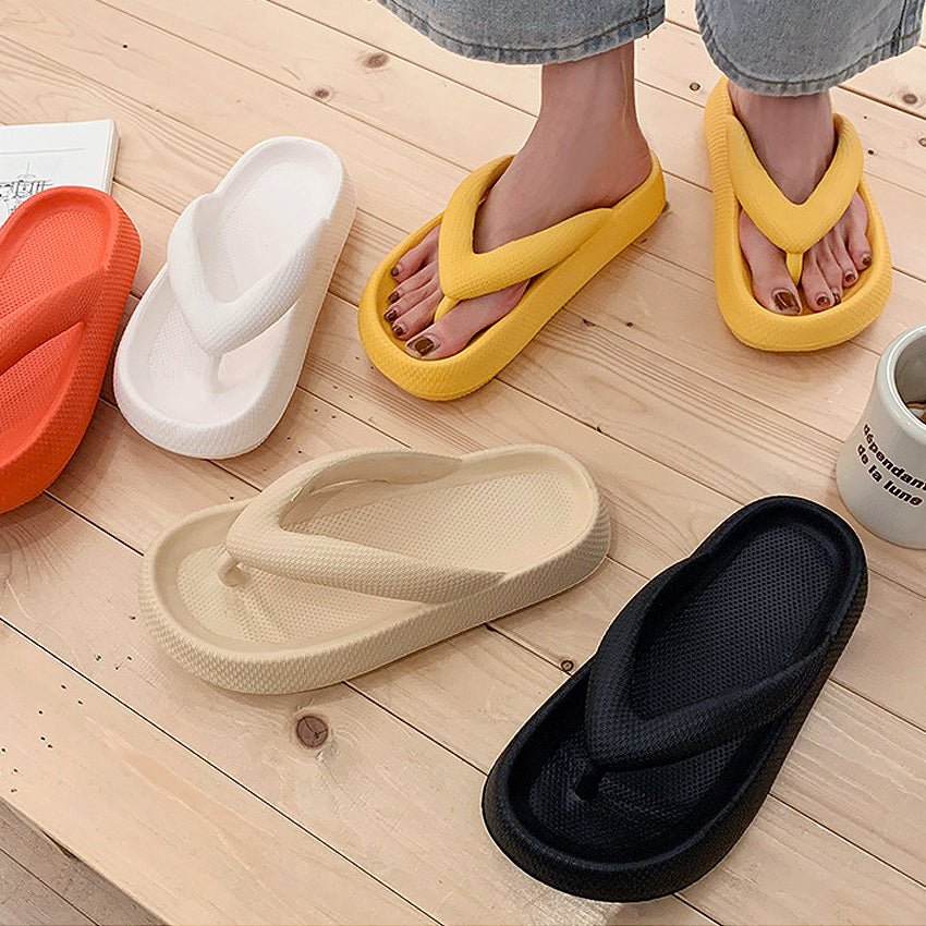 Khurith Slipper