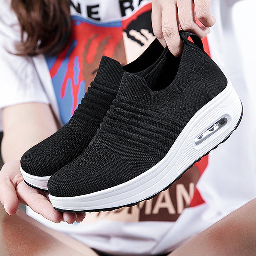 Yenamair Sneaker