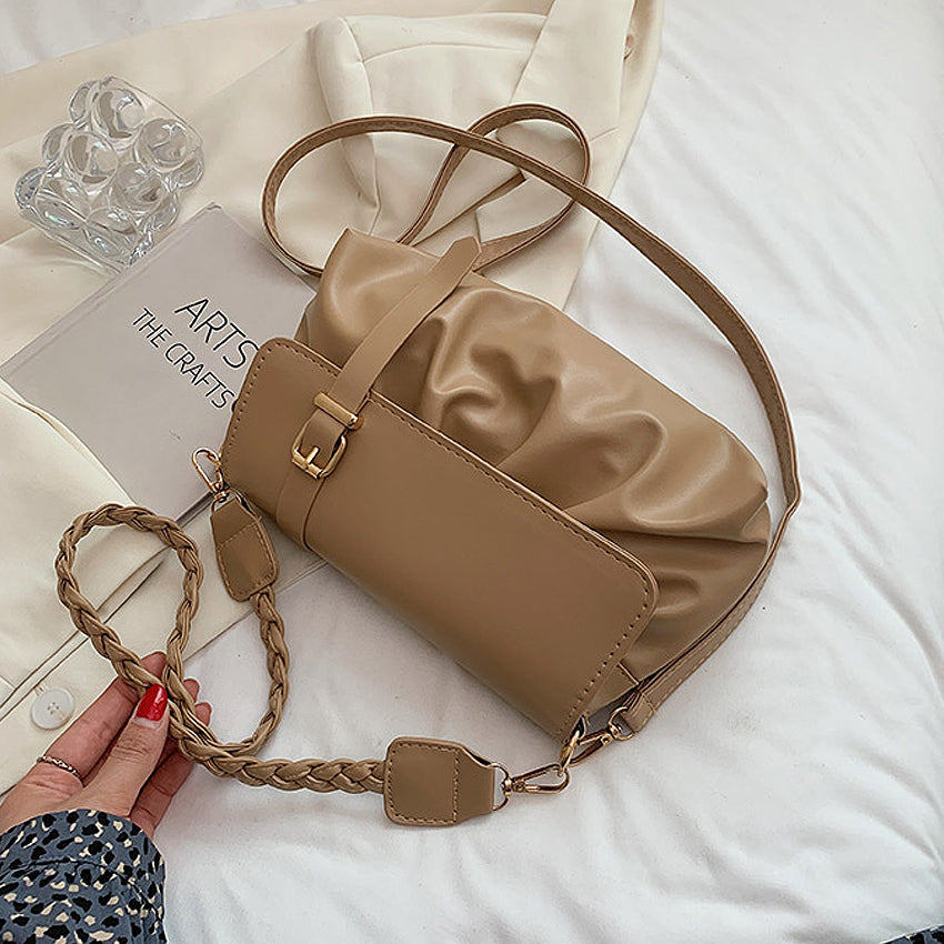 Yupire Sling Bag