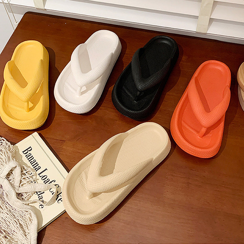 Khurith Slipper
