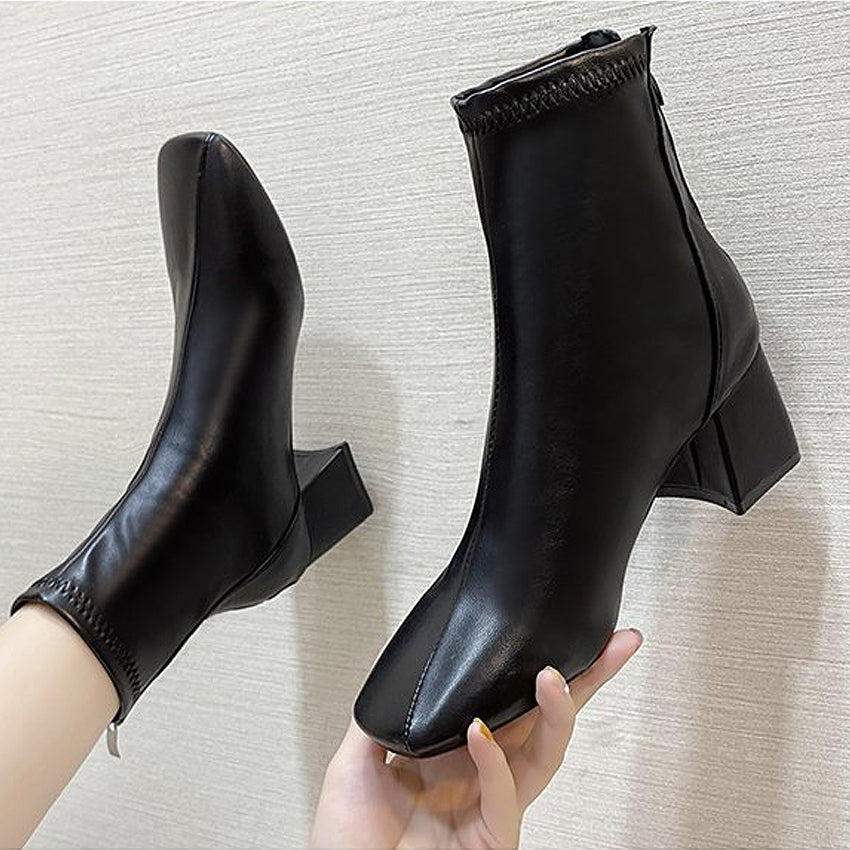 Ivomoxie Boots