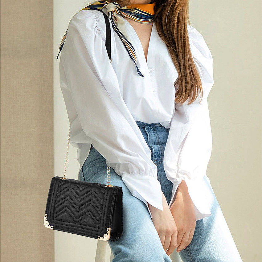 Constacy Sling Bag