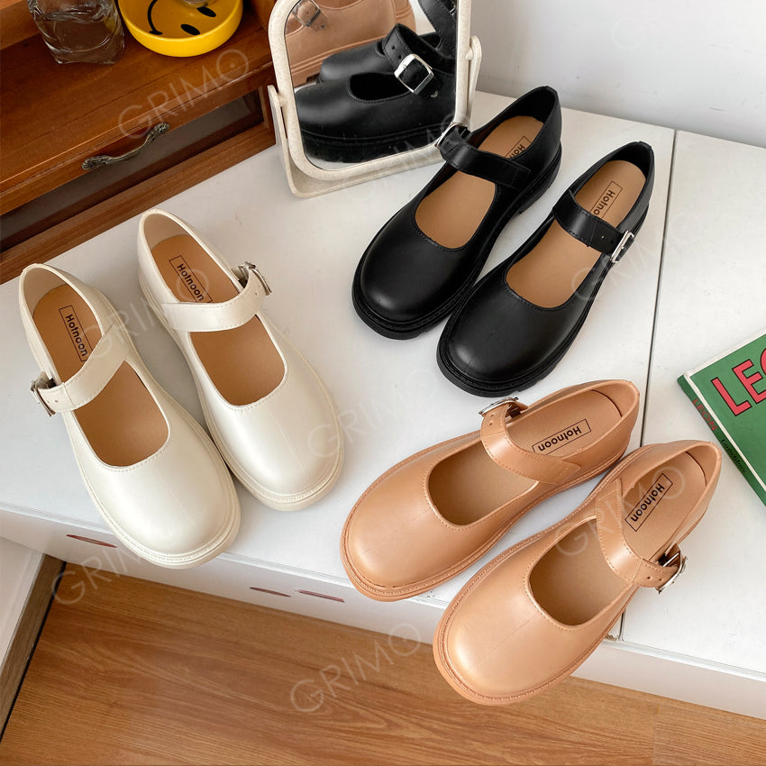Rewebelt Shoe