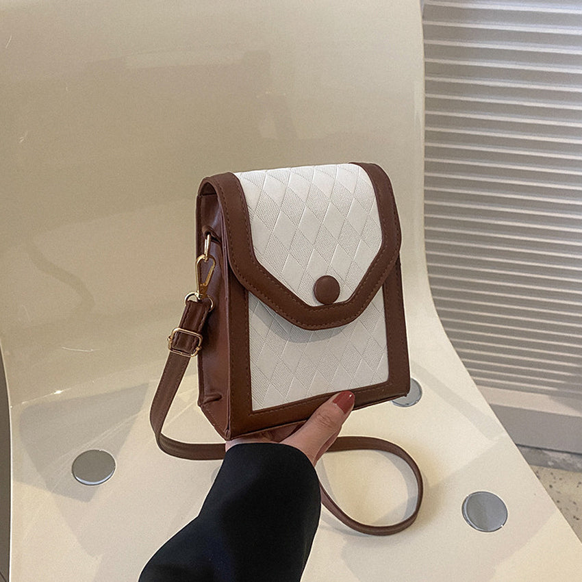 Nadavy Sling Bag