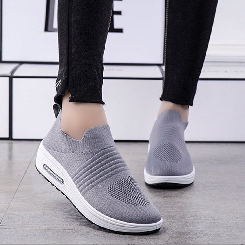 Yenamair Sneaker