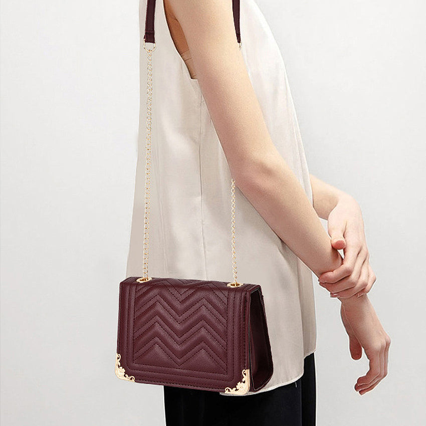 Constacy Sling Bag
