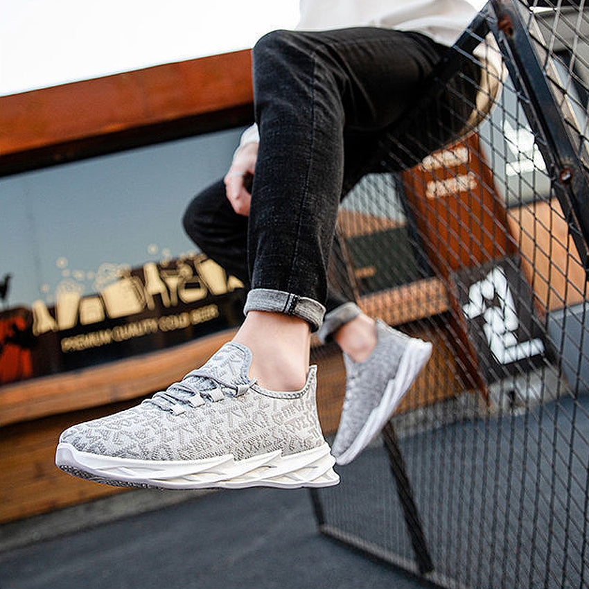 EIOO Sneaker