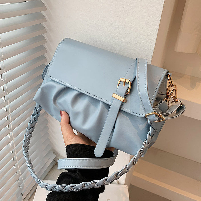 Yupire Sling Bag
