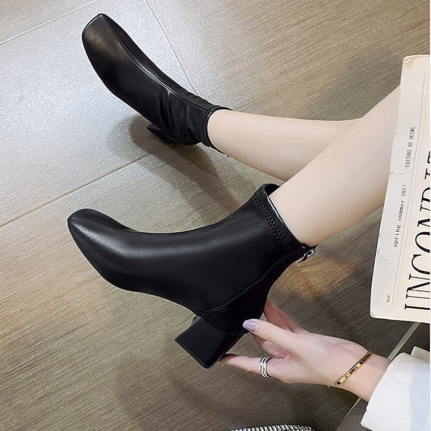 Ivomoxie Boots