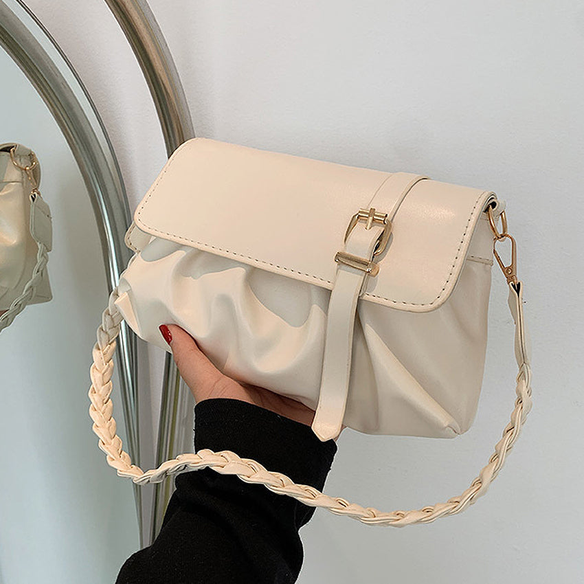 Yupire Sling Bag