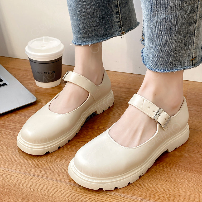 Rewebelt Shoe