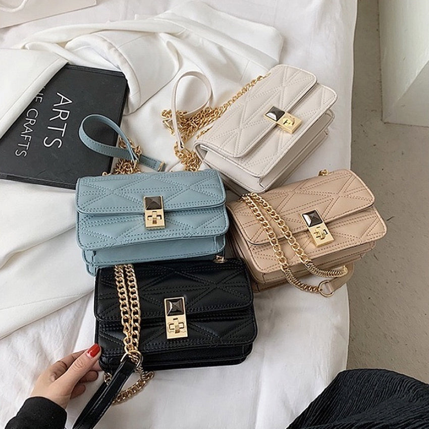 Quetion Sling Bag