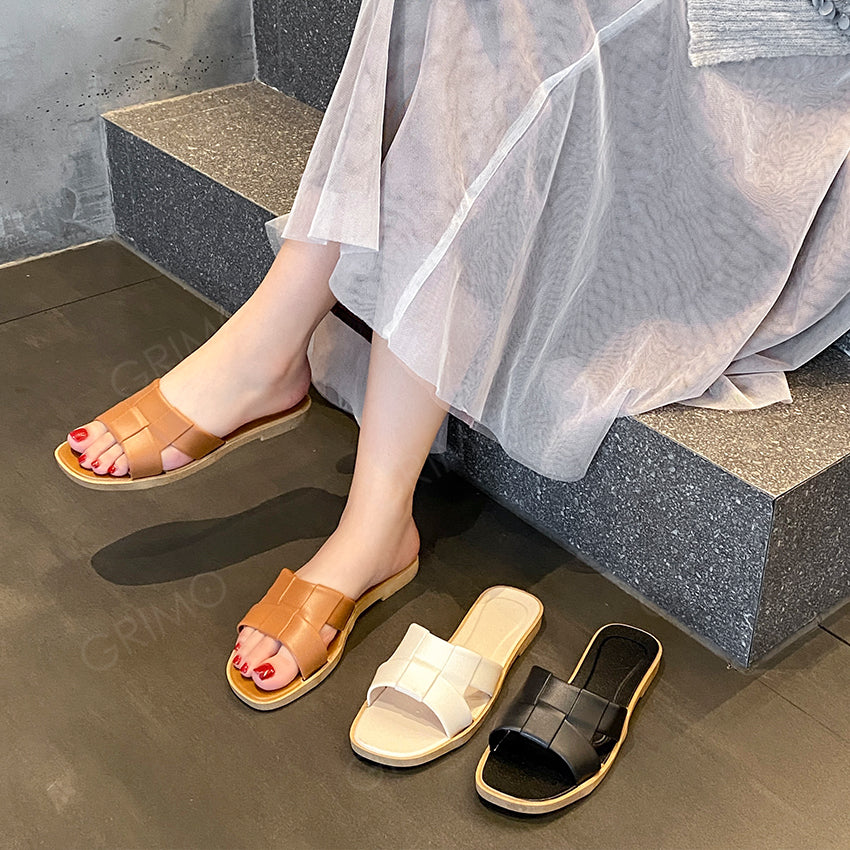 Simple Gridhex Sandal