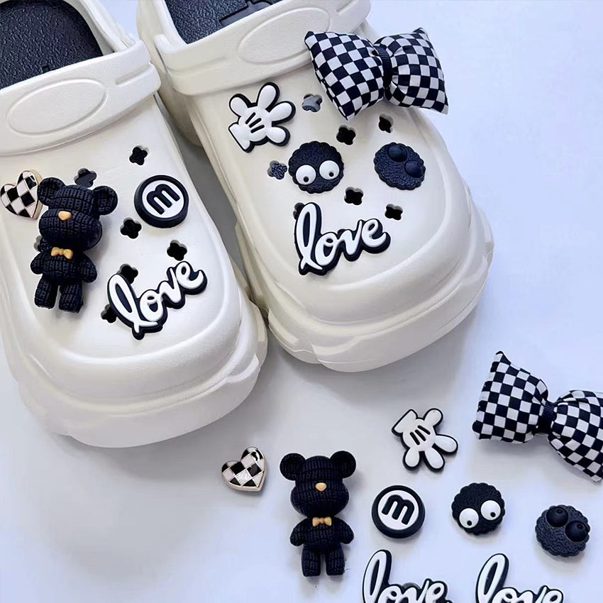 Chebear Sandals