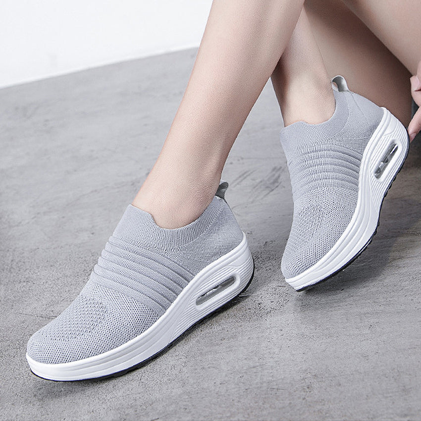 Yenamair Sneaker