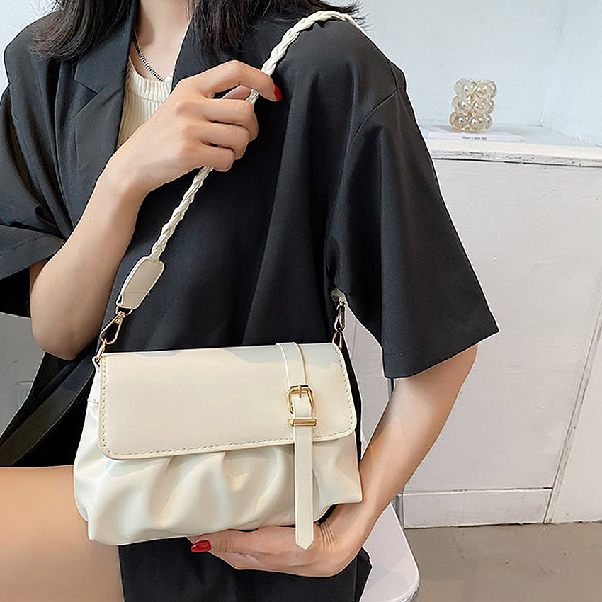 Yupire Sling Bag