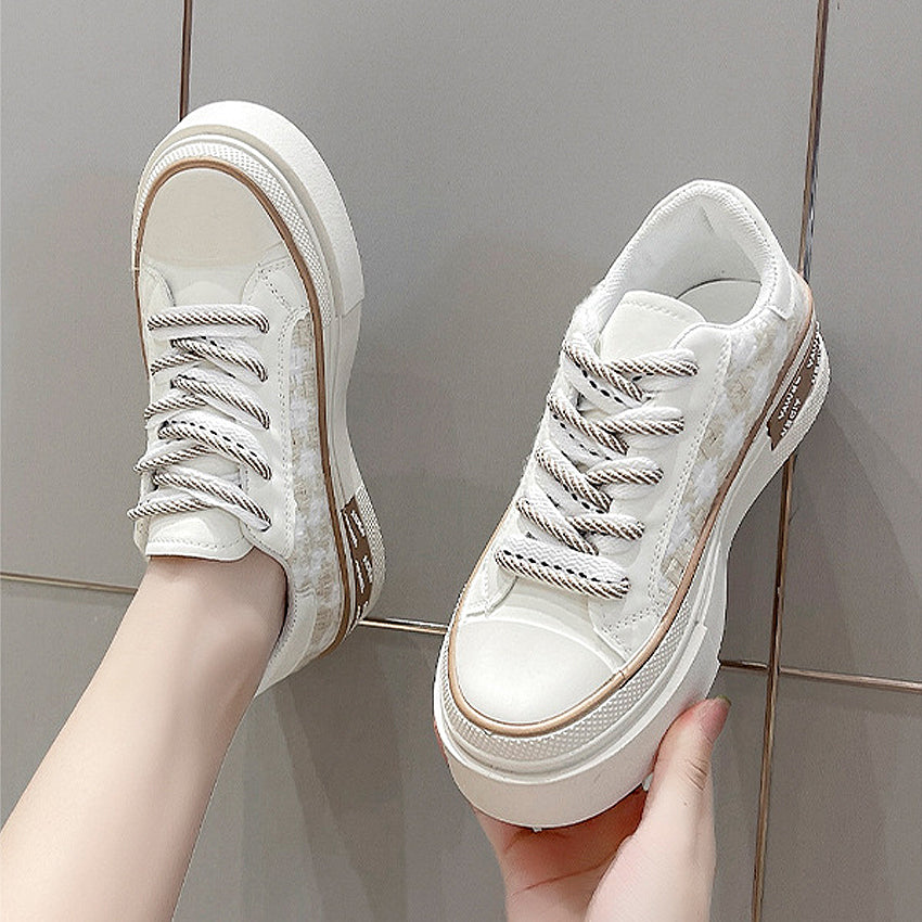 Raelynn Sneaker