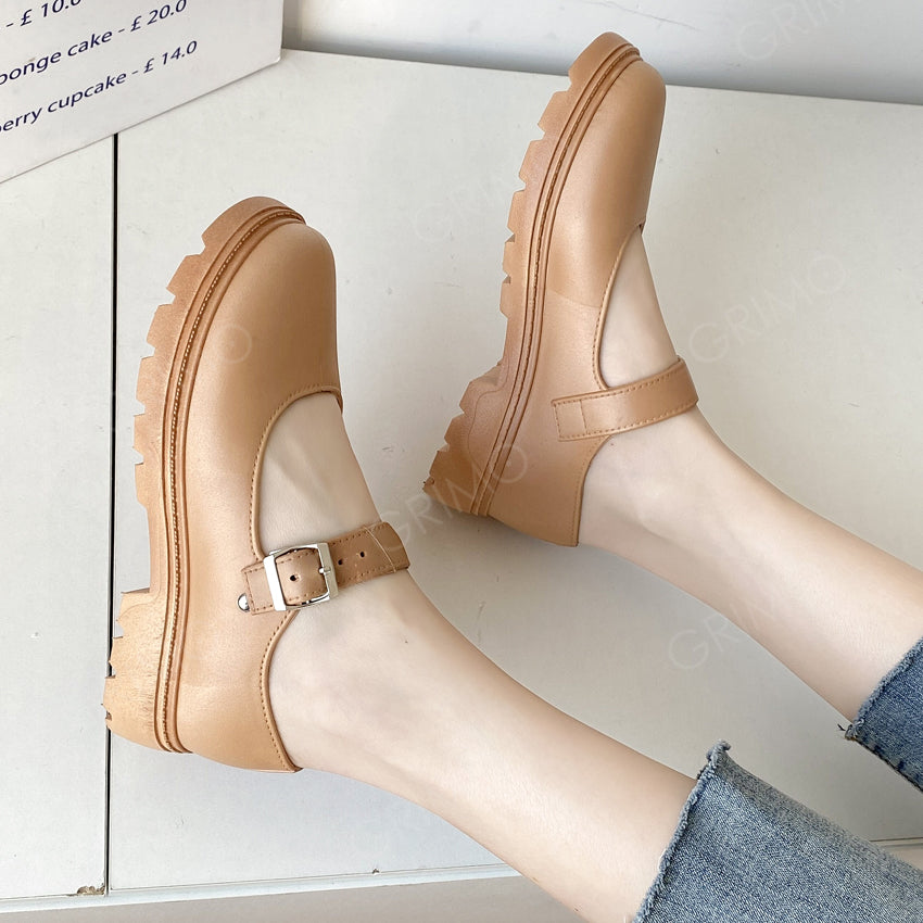 Rewebelt Shoe