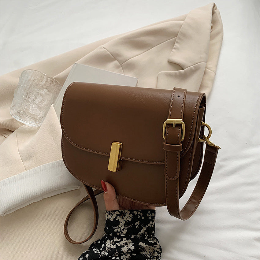 Clipsil Sling Bag