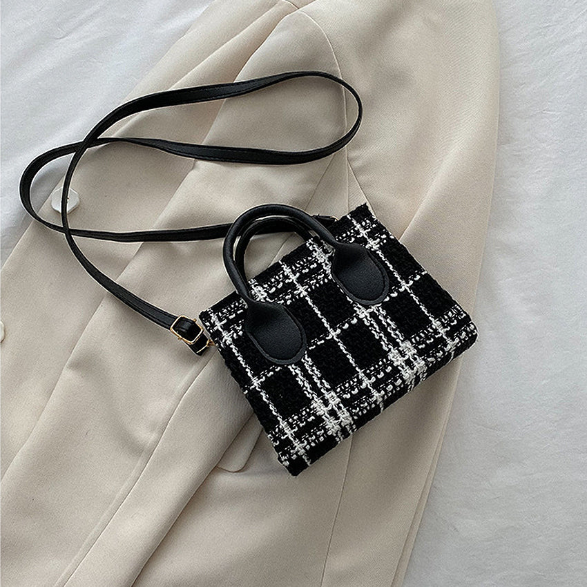 Tenioce Sling Bag