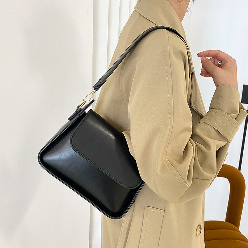 Mobrenda Sling Bag
