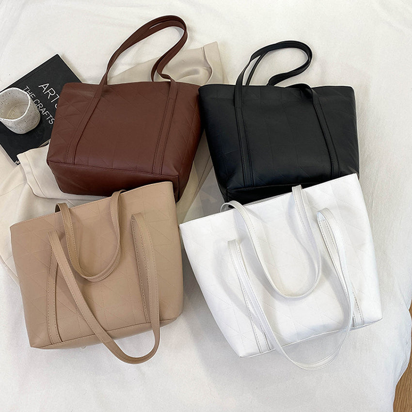 Petuoriz Shoulder Bag