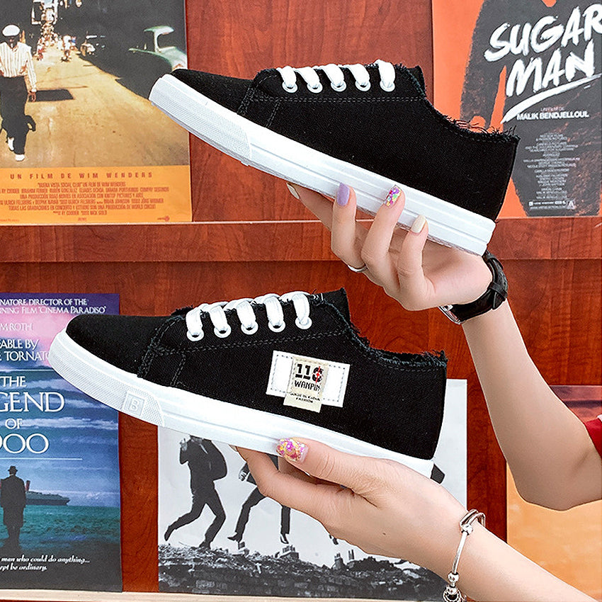 110plus Sneaker