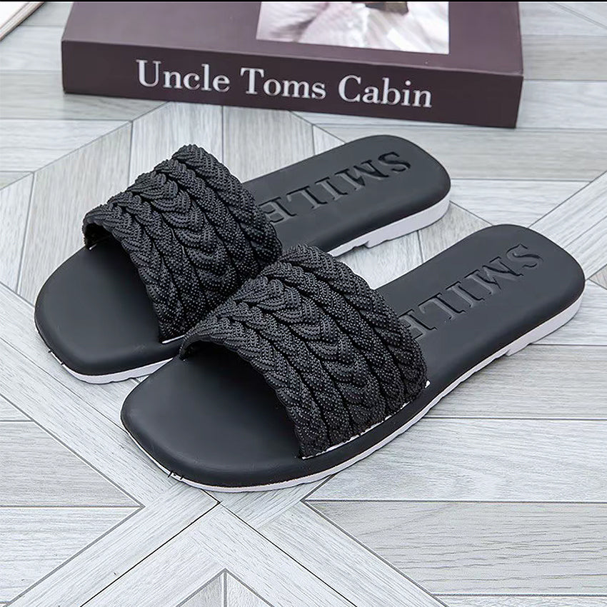 Simple Weafort Sandal