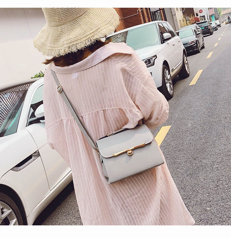 Cowee Sling Bag