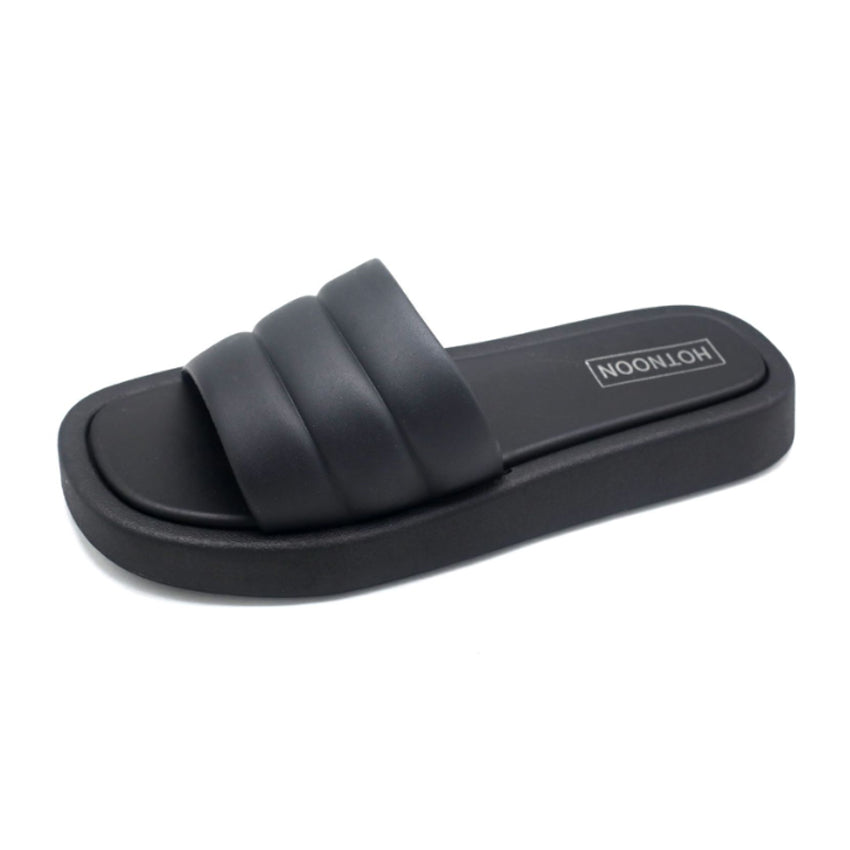 Betsie Sandal