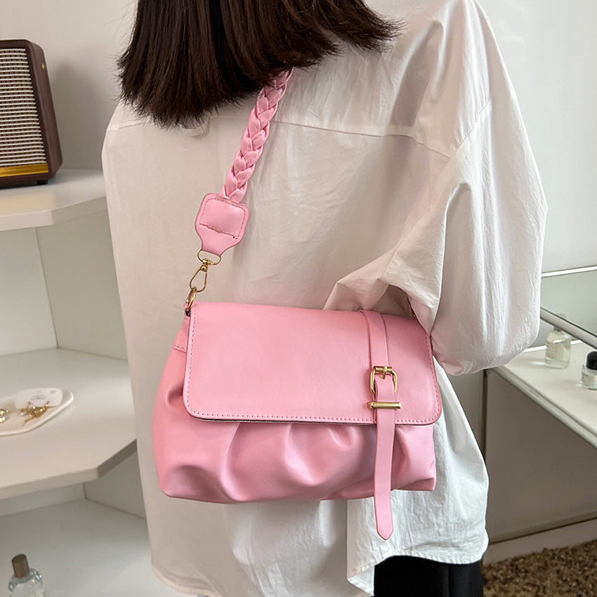 Yupire Sling Bag