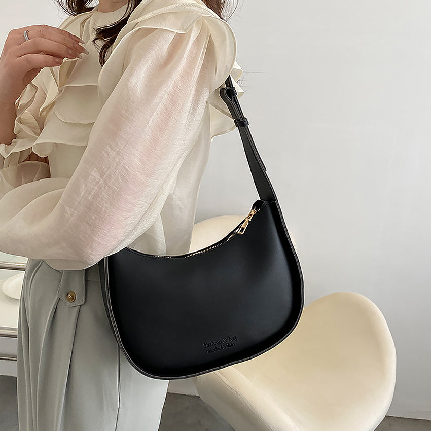 Wimira Shoulder Bag