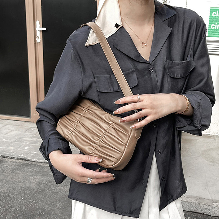 Aripate Sling Bag