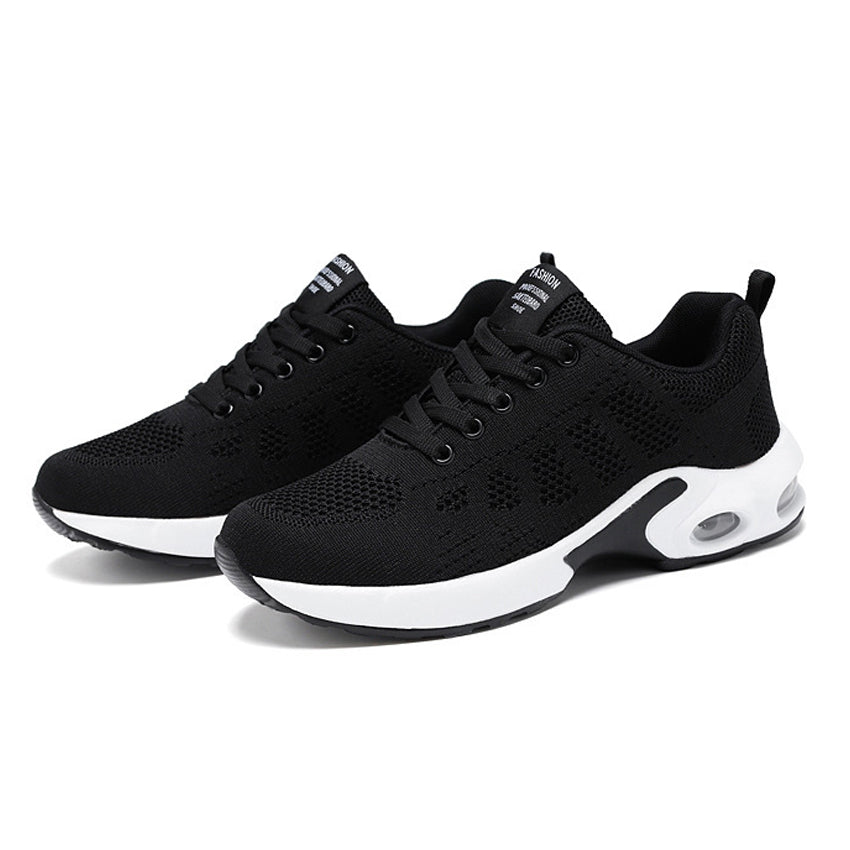 Traight Sneaker