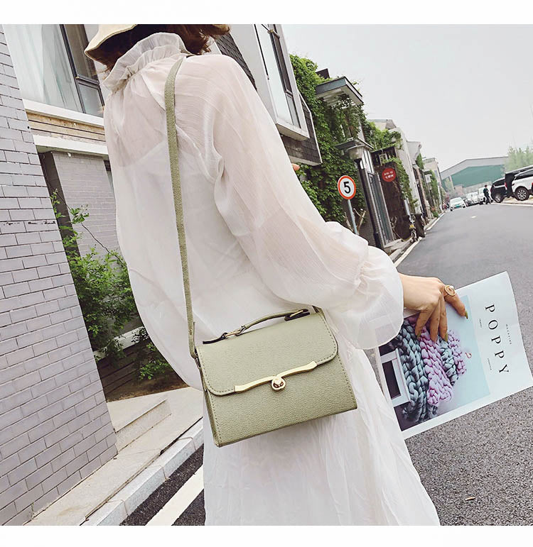 Cowee Sling Bag