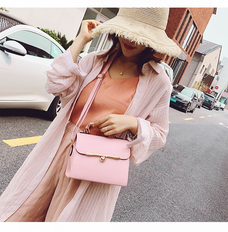 Cowee Sling Bag