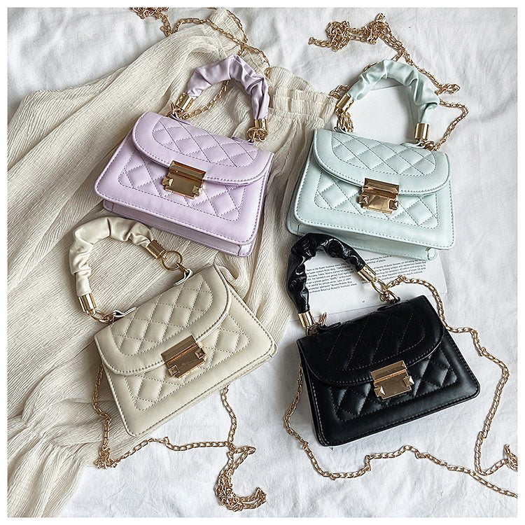 Faaluana Quilted Sling Bag