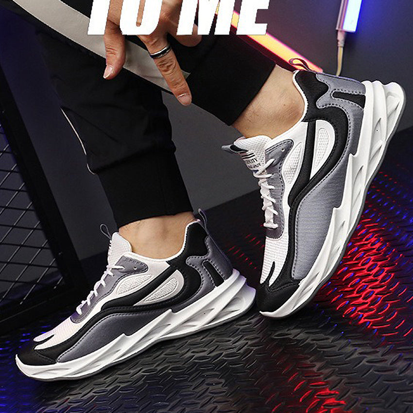 Smiker Sneaker