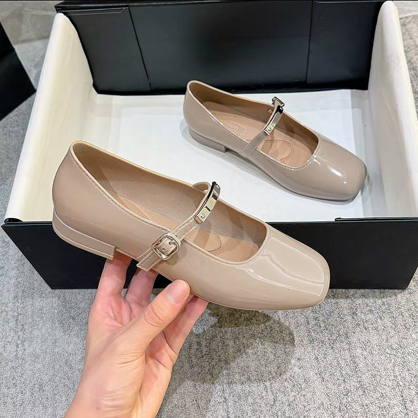 Buckibar Heel