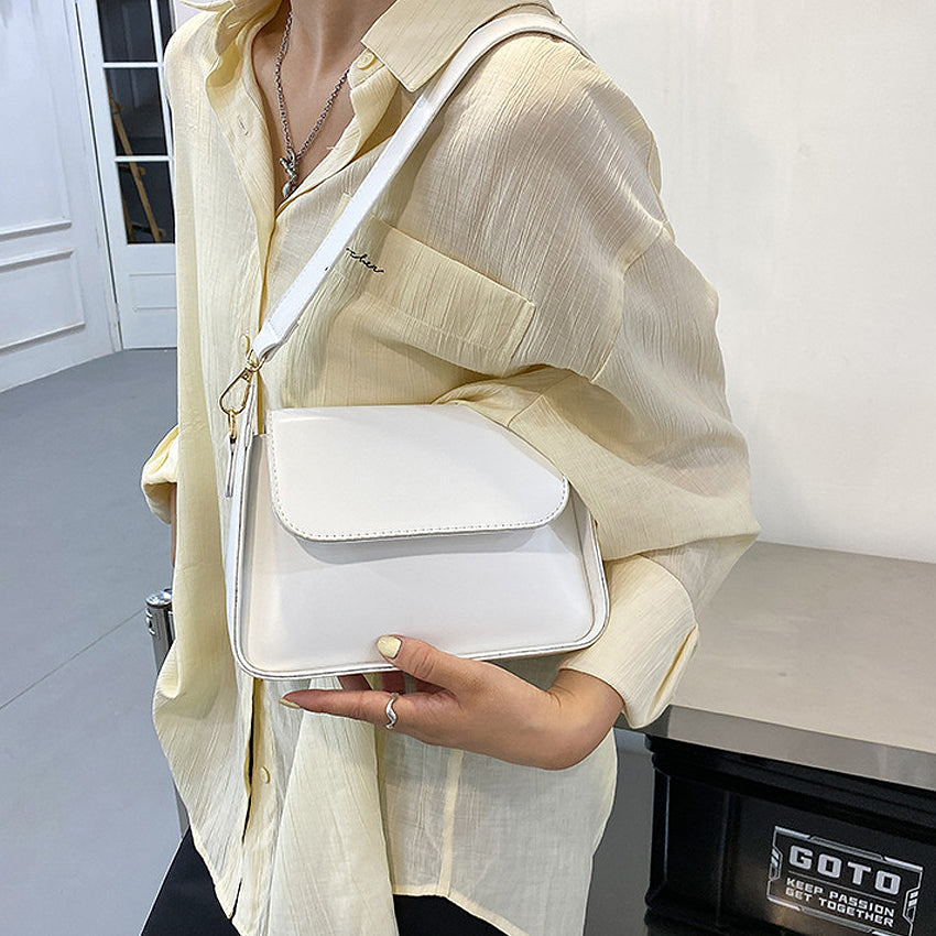 Mobrenda Sling Bag
