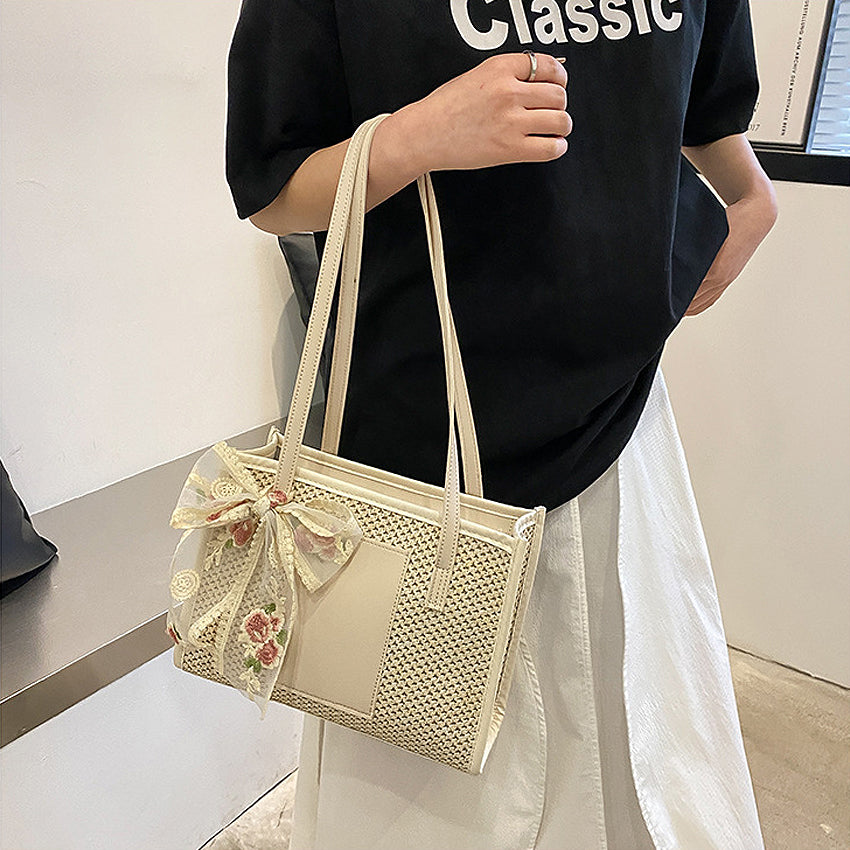 Bradicia Woven Handbag