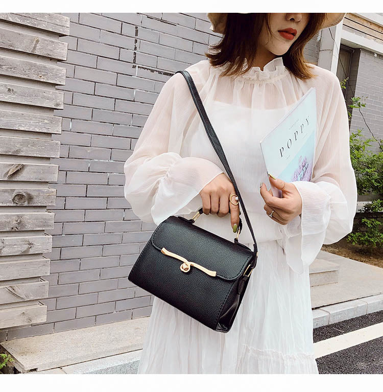 Cowee Sling Bag