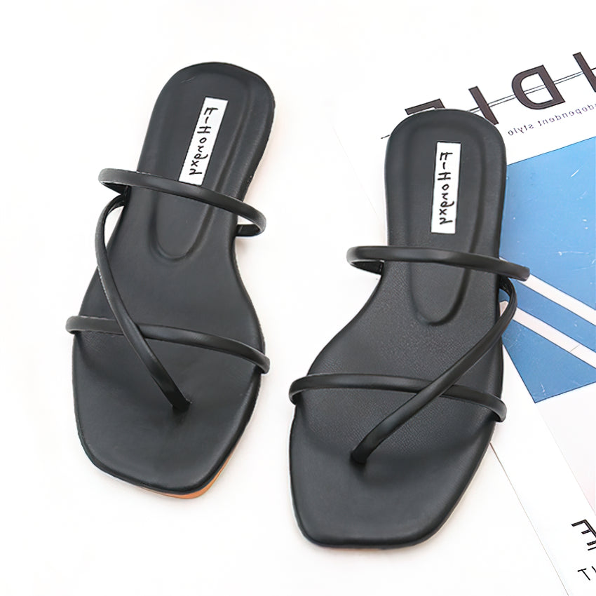 Scasio Flat Sandal