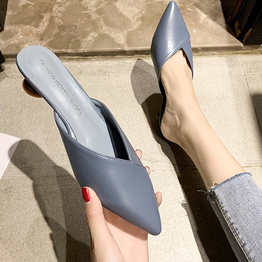 Minency Flared Heel