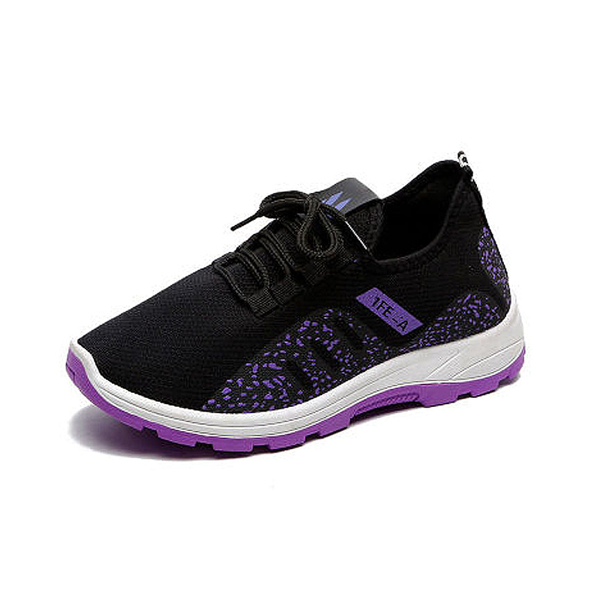 Simple Snosno Sneaker