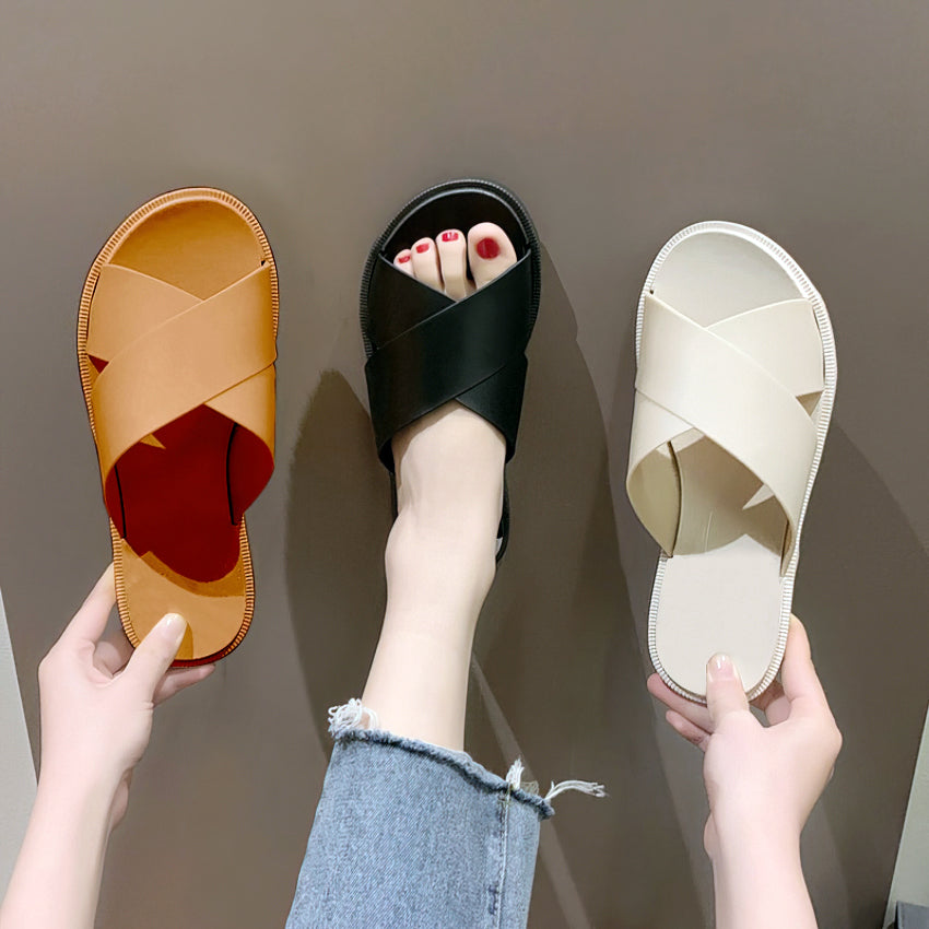 Crossee Sandal